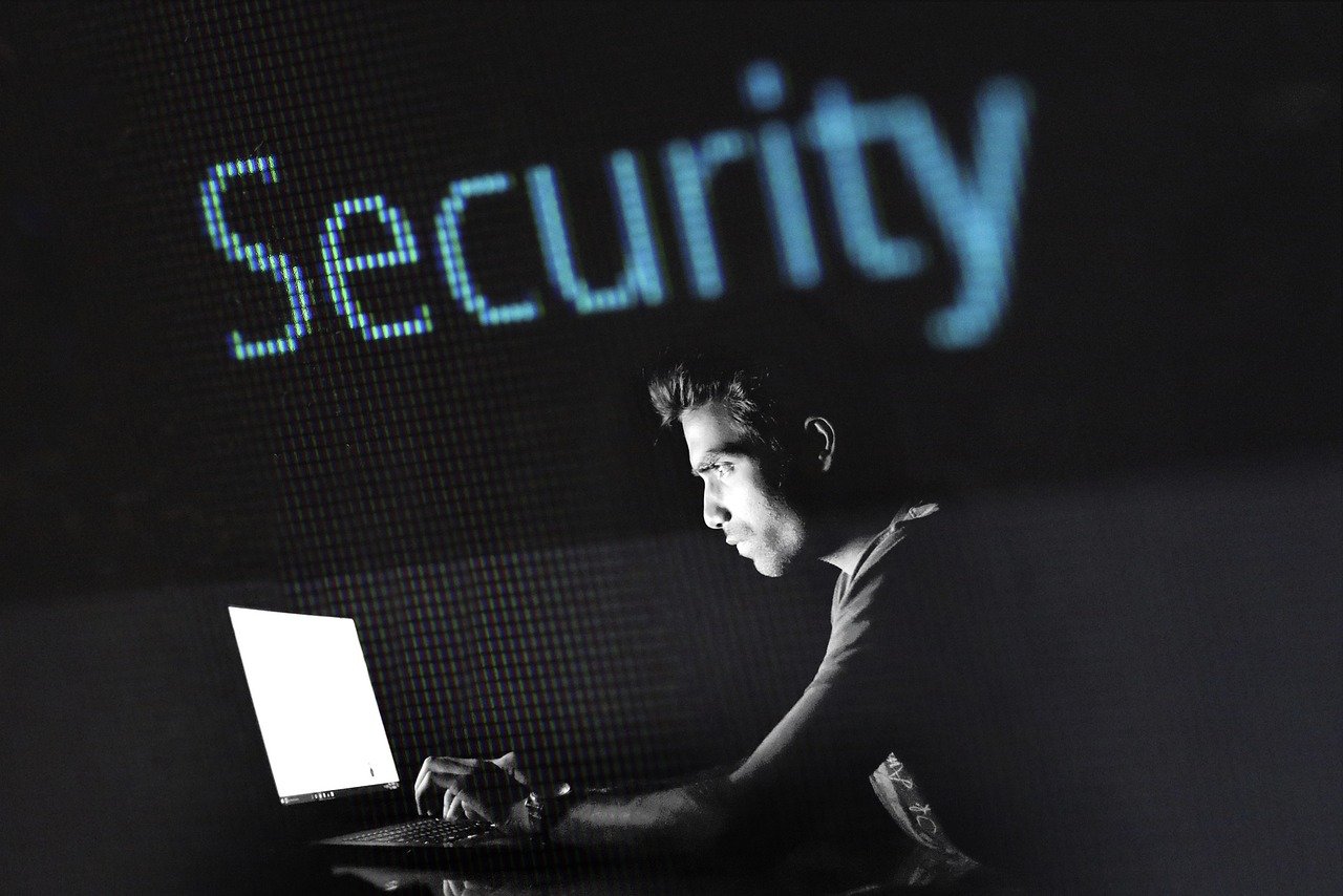 The Top 5 Cyber Threats Facing Small Businesses in 2024
